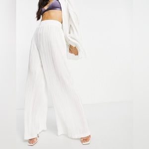 Public Desire Curve plisse wide leg pants Palazzo Size 4